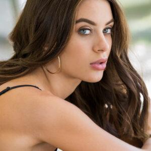 She Walked Away From Viral Fame—What Lana Rhoades Did Next Will Shock You